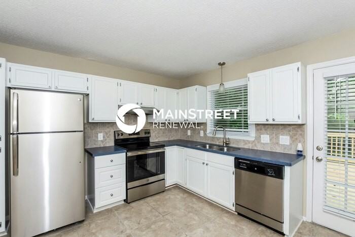 1200 Ashford St - Photo 6 of 18