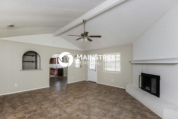 8805 Main St - Photo 2 of 16