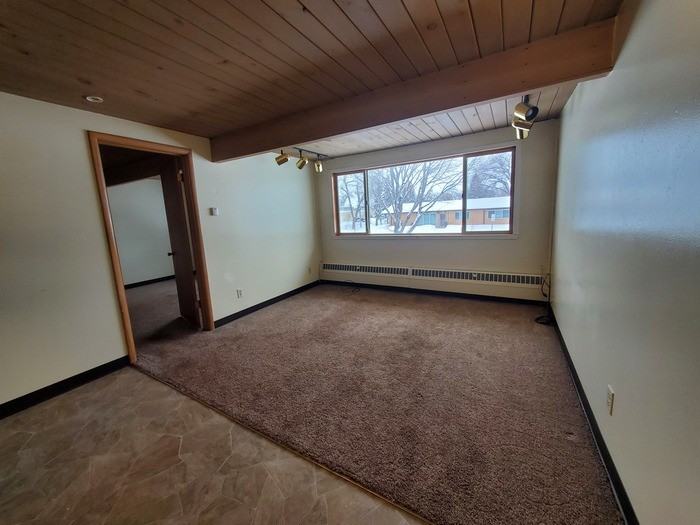 1115 18th Ave S #16 - Photo 3 of 7