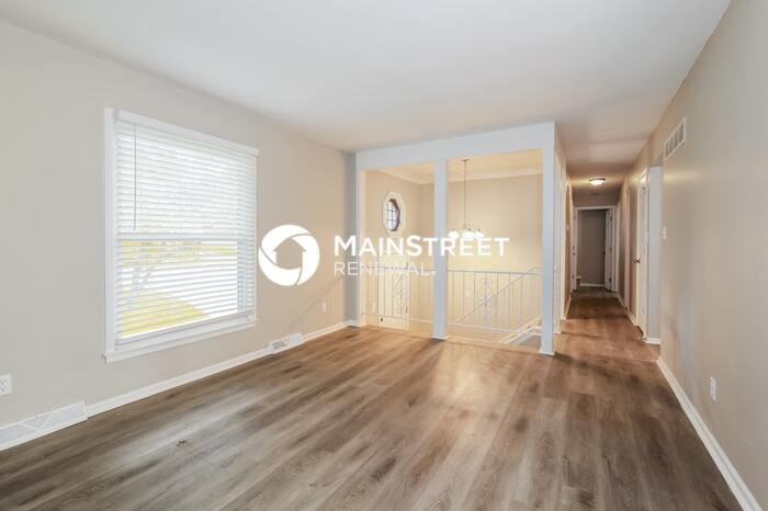 10505 Nw Meadow Lane Dr - Photo 4 of 17