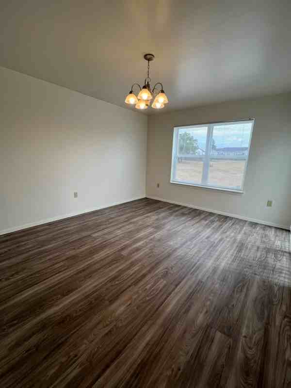 348 Sacajawea Ct - Photo 6 of 8