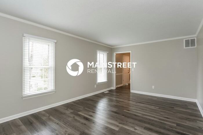 515 Gretchen Ct - Photo 4 of 17