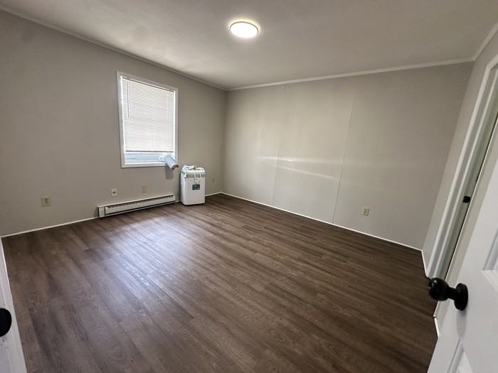 516 E Charles St #5 - Photo 6 of 10