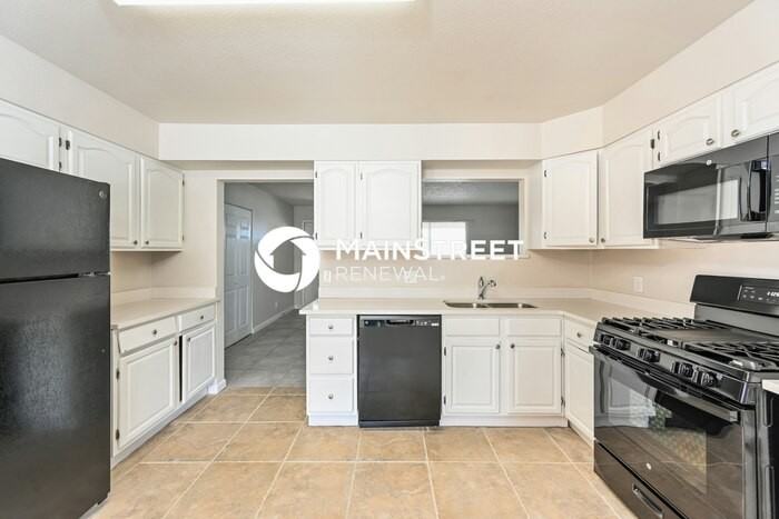 15004 Maxwell Pl - Photo 6 of 17