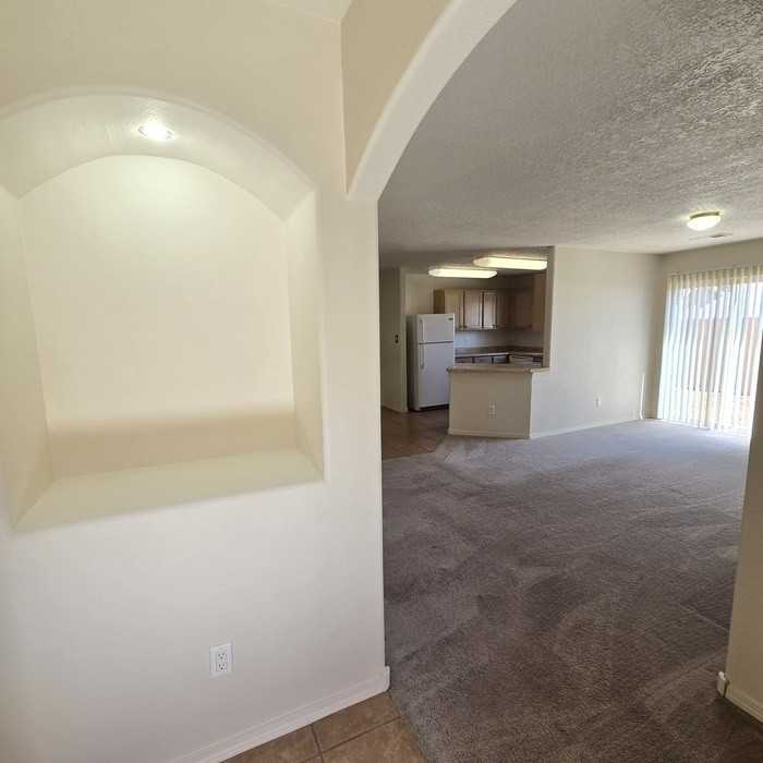 740 Mesa Del Rio St Nw - Photo 3 of 18