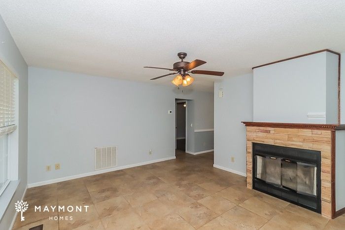 221 Creek View Rd - Photo 5 of 12