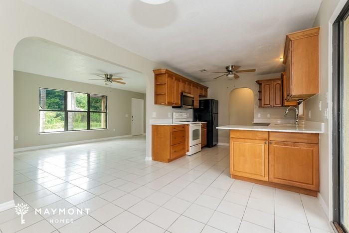 3841 Sw Janiga St - Photo 6 of 14