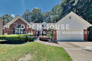 featured image of 6778 Oakhurst Ct