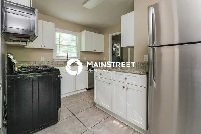 160 Mathews Cir Se - Photo 7 of 18