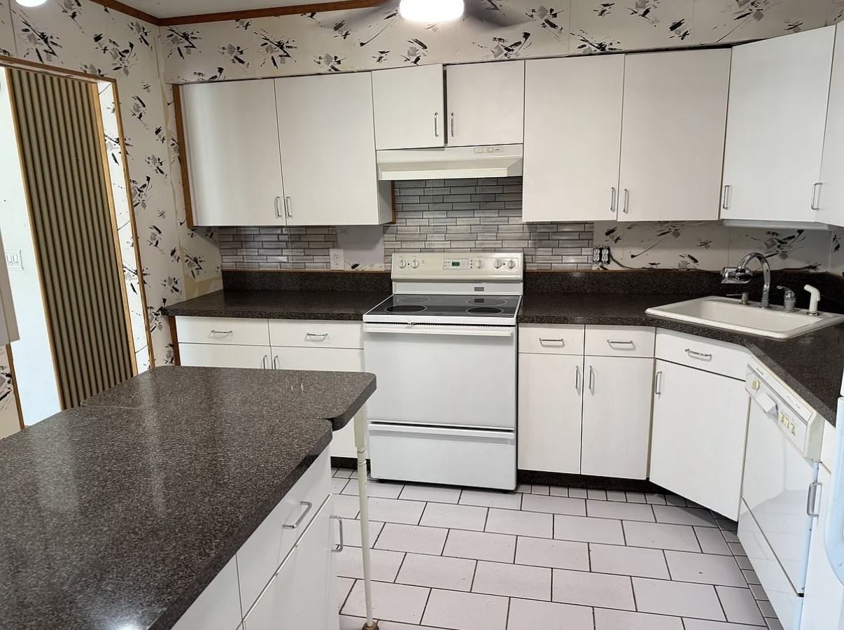 2794 Ocean Avenue #2 - Photo 5 of 12