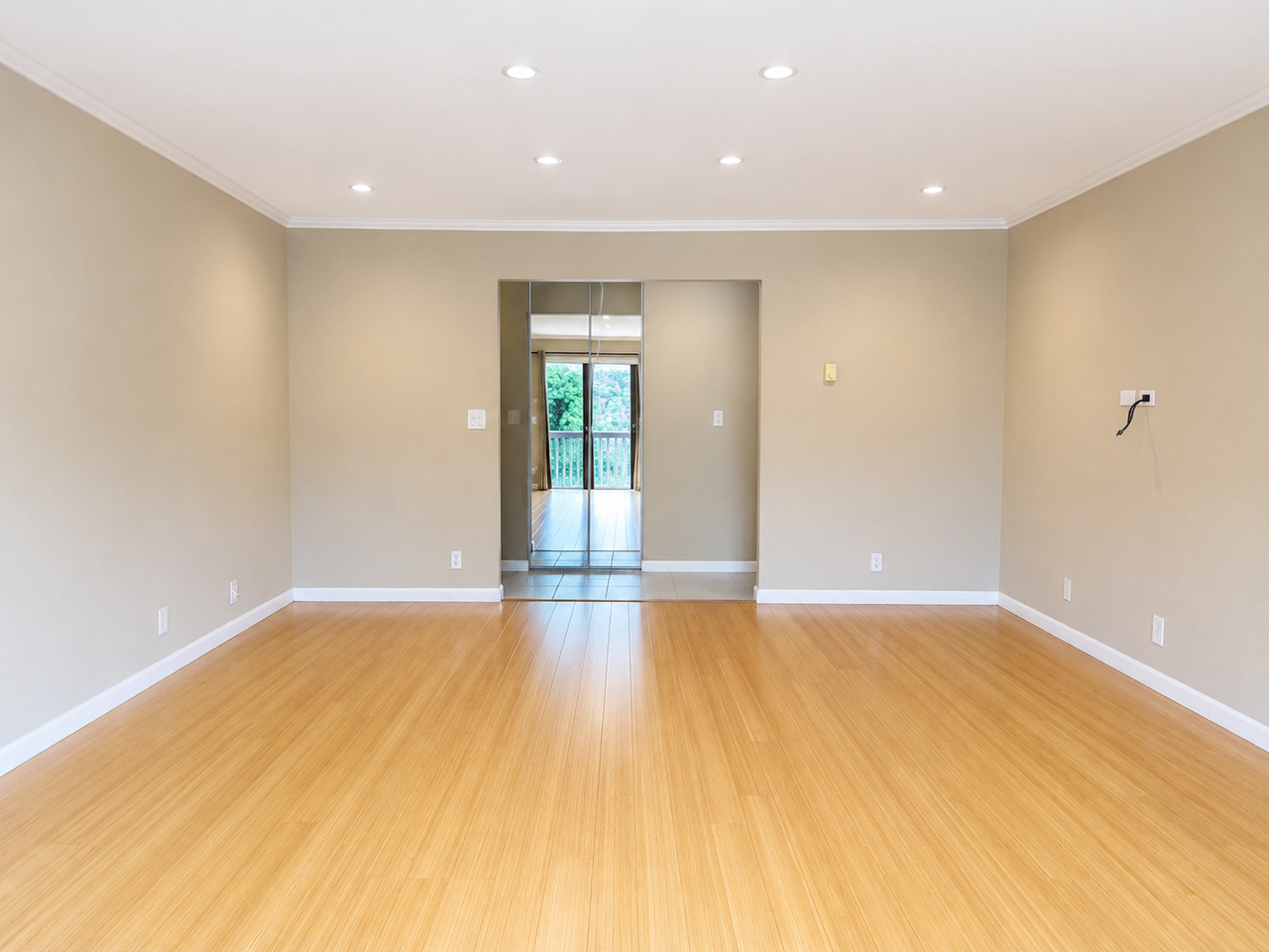 300 Union Ave #7 - Photo 3 of 26