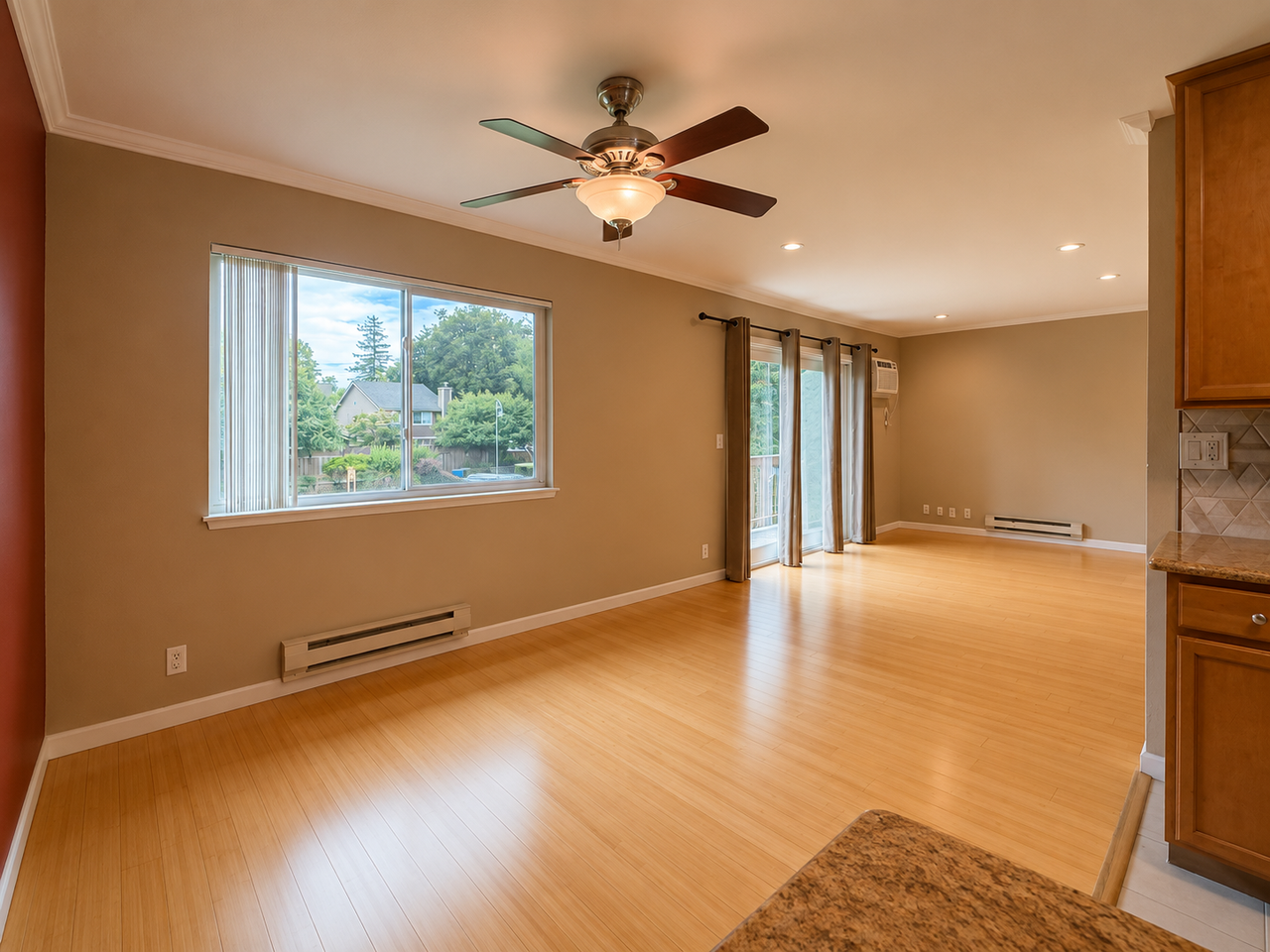 300 Union Ave #7 - Photo 5 of 26