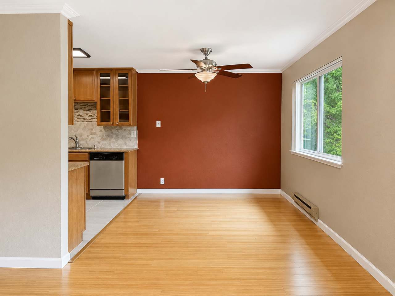300 Union Ave #7 - Photo 6 of 26