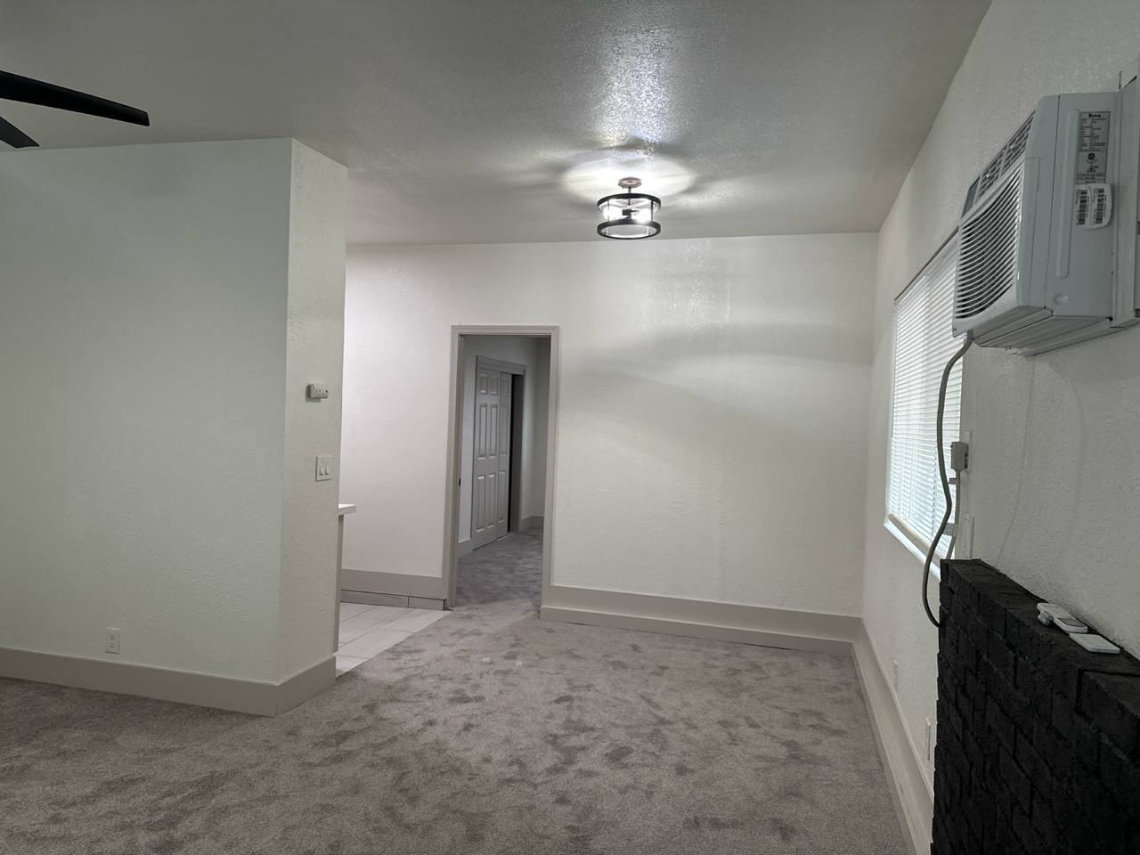 289 Holly St #B - Photo 7 of 10