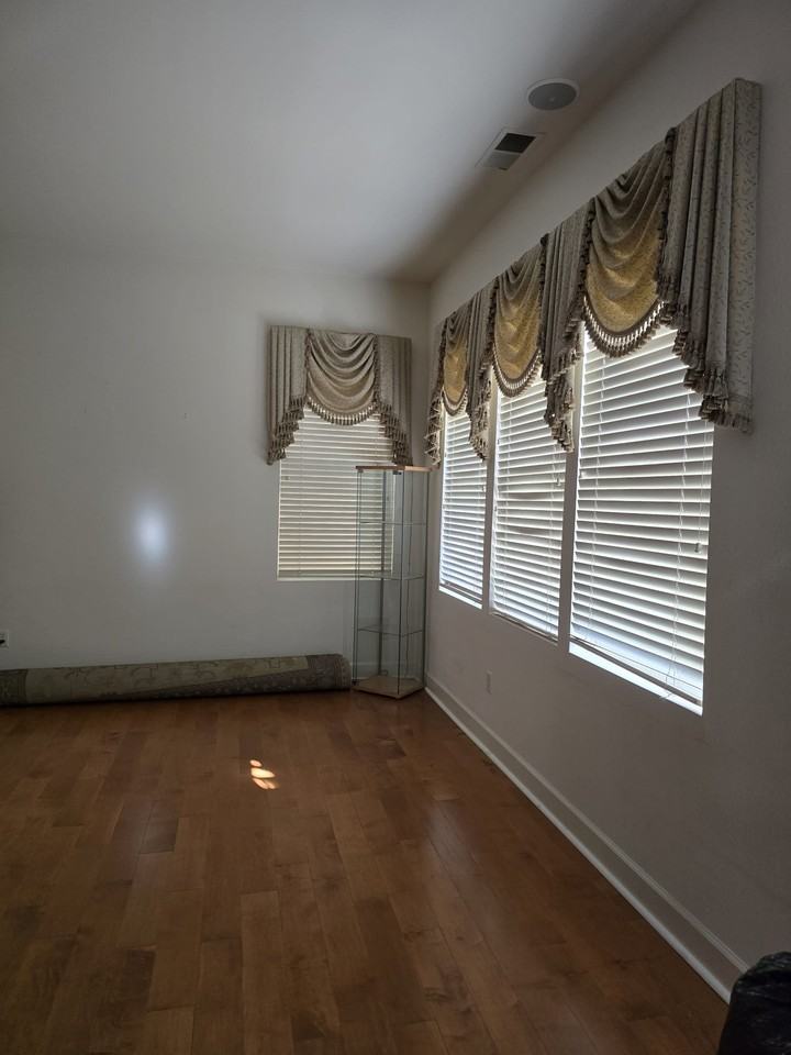 3186 Amaro Ln #NA - Photo 6 of 29