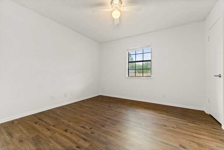 1376 Poppy Ln #NA - Photo 4 of 18