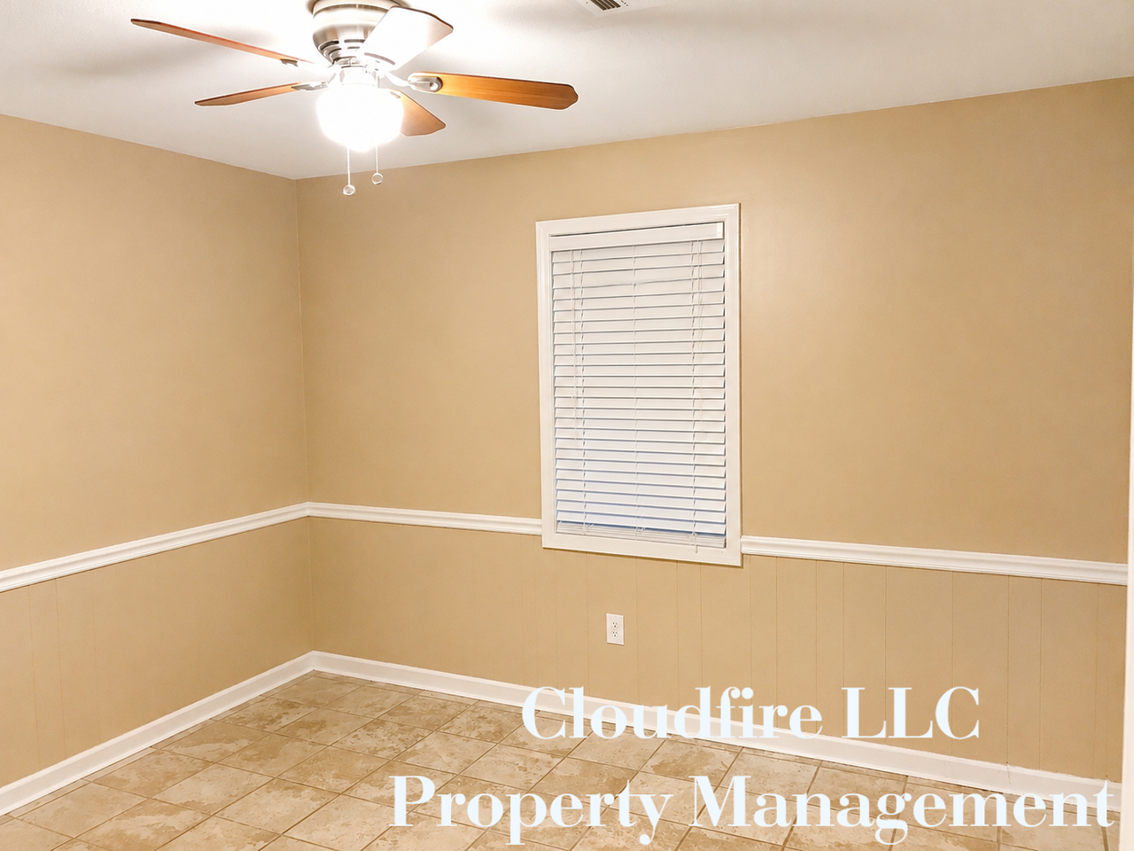 220 James Cir #220 - Photo 5 of 8