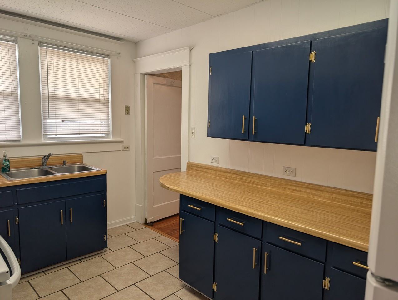 1975 Forest Ave #1 - Photo 2 of 8