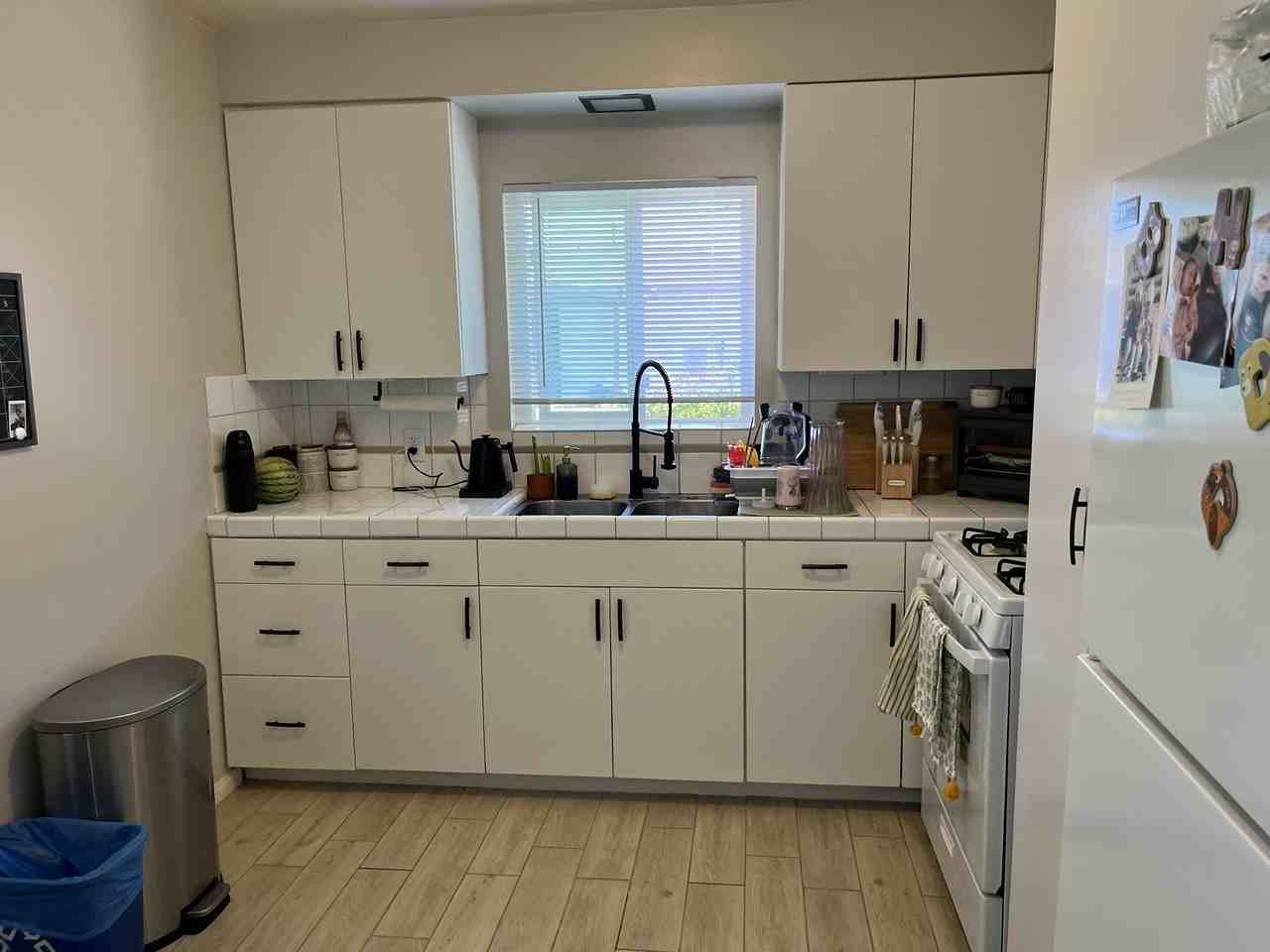 11925 Ramona Ave #B - Photo 7 of 19