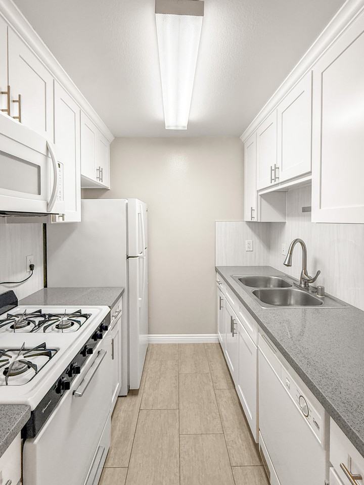 6626 Rosemead Blvd #109 - Photo 3 of 8