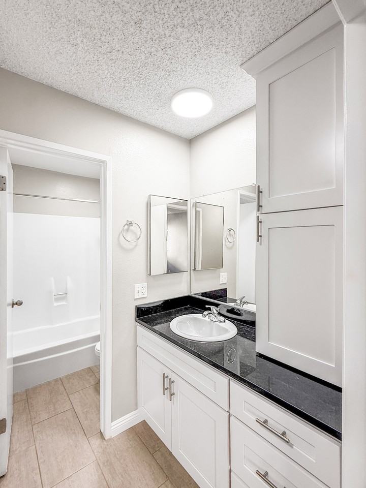 6626 Rosemead Blvd #109 - Photo 5 of 8