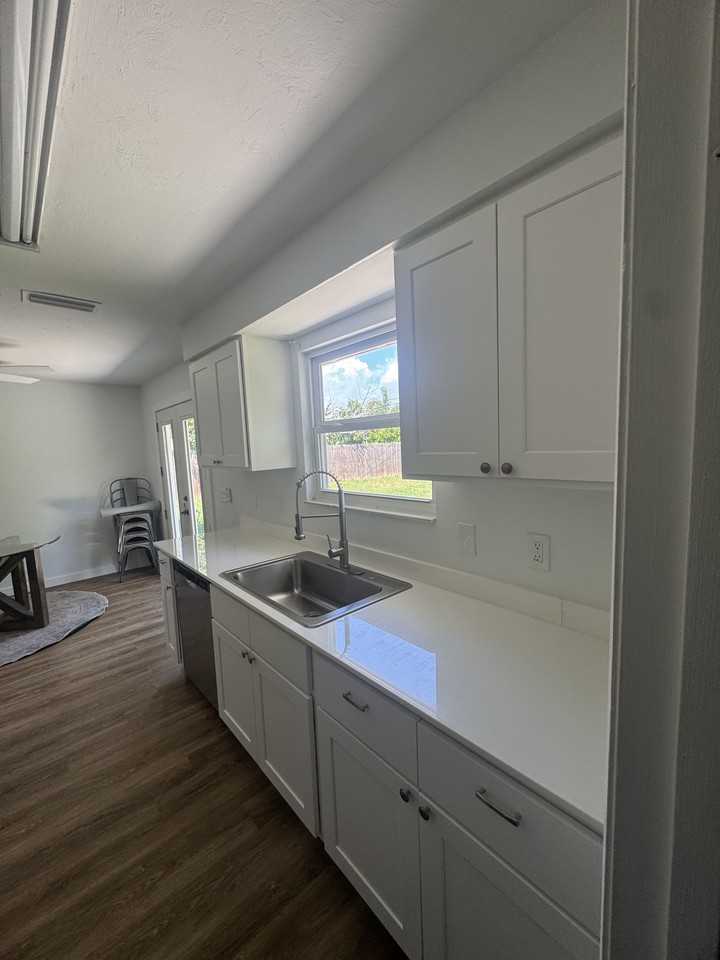 8204 San Carlos Blvd #NA - Photo 4 of 14
