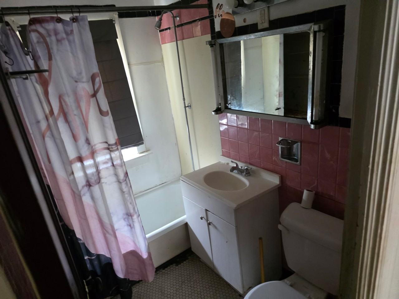 716 W Brighton Ave #1 - Photo 3 of 8