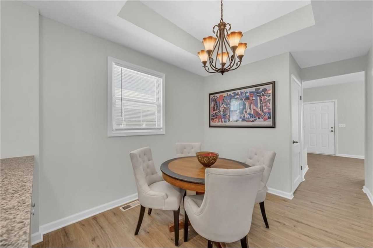 2942 Wayne Ave #1 - Photo 7 of 20