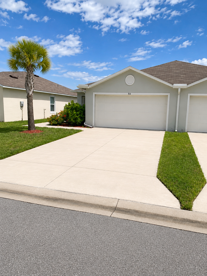 9114 Aegean Cir #9114 - Photo 3 of 29