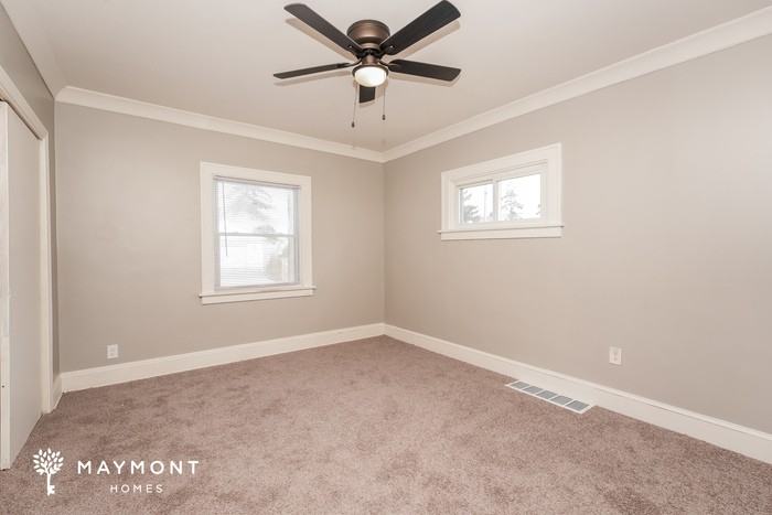 18714 Mohawk Ave - Photo 7 of 16