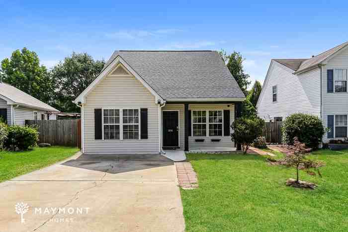206 Glenlea Ln