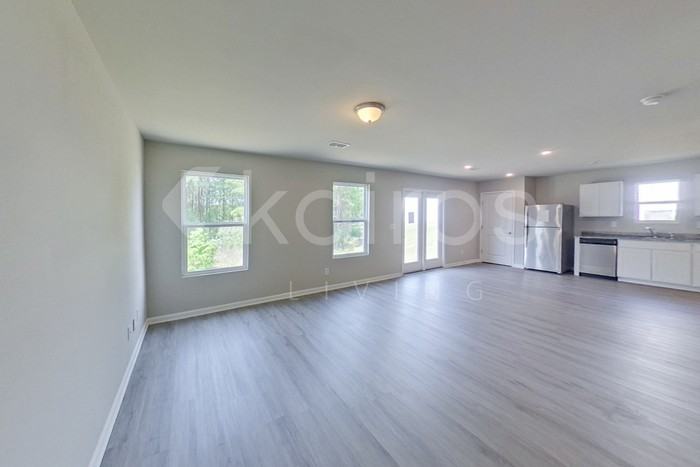 248 York Ln - Photo 2 of 22