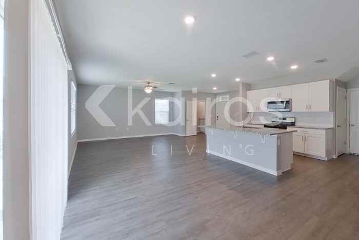 32221 Edson Ave - Photo 6 of 33