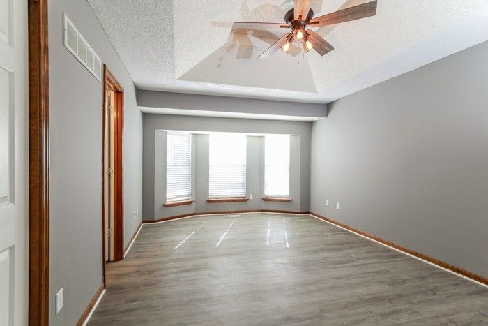 8523 Ne 107th Ter - Photo 4 of 10