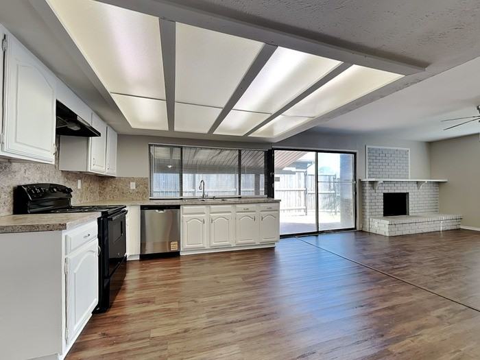 524 Hardwood Trl - Photo 7 of 26
