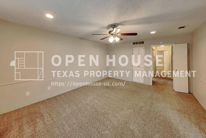 1809 Geneva Ln - Photo 5 of 23
