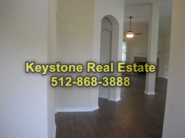 905 Lantana Ln - Photo 2 of 34