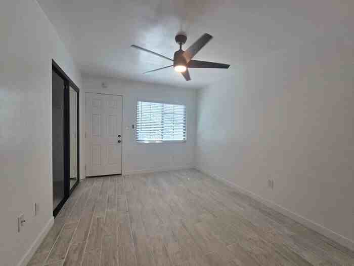 3989 Haines St #3 - Photo 7 of 24