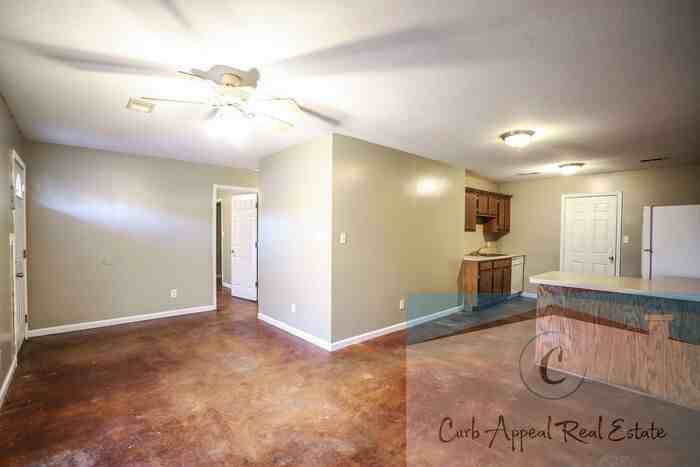 1700 Pineview St #A3 - Photo 3 of 22