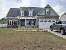 featured image of 190 Trenton Pl