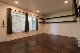 2200 Dickson Dr #124 - Photo 1 of 1