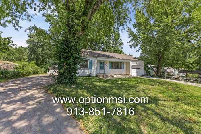 5656 Edith Ave - Photo 2 of 40
