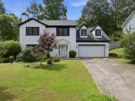 featured image of 310 Crescentview Ct