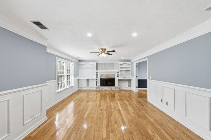 310 Crescentview Ct - Photo 3 of 17