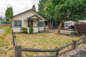 featured image of 944 Dale St