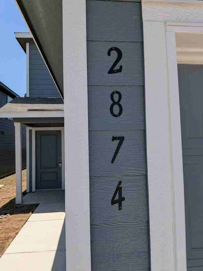 2874 Red Diamond - Photo 7 of 8