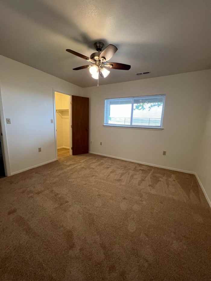 230 Borglum Ct - Photo 7 of 8