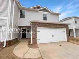 featured image of 209 Maple Spring Trl