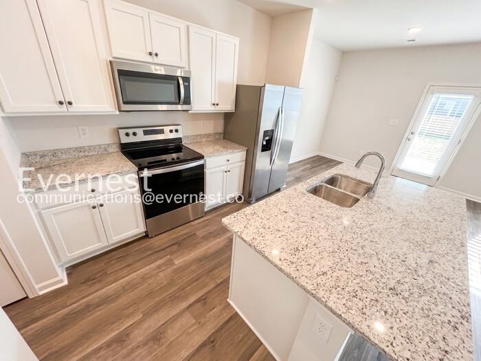 209 Maple Spring Trl - Photo 2 of 25
