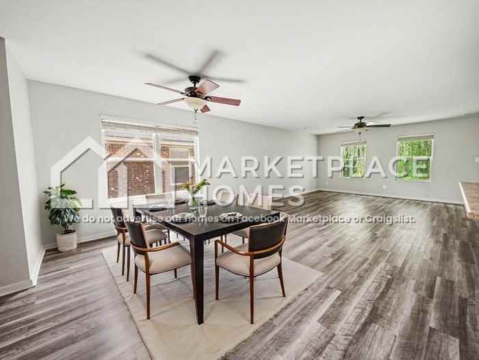 201 Sedgewick Dr - Photo 4 of 24